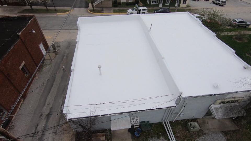 Commercial TPO Roof Installed in Marium, IL by Reynolds Roofing